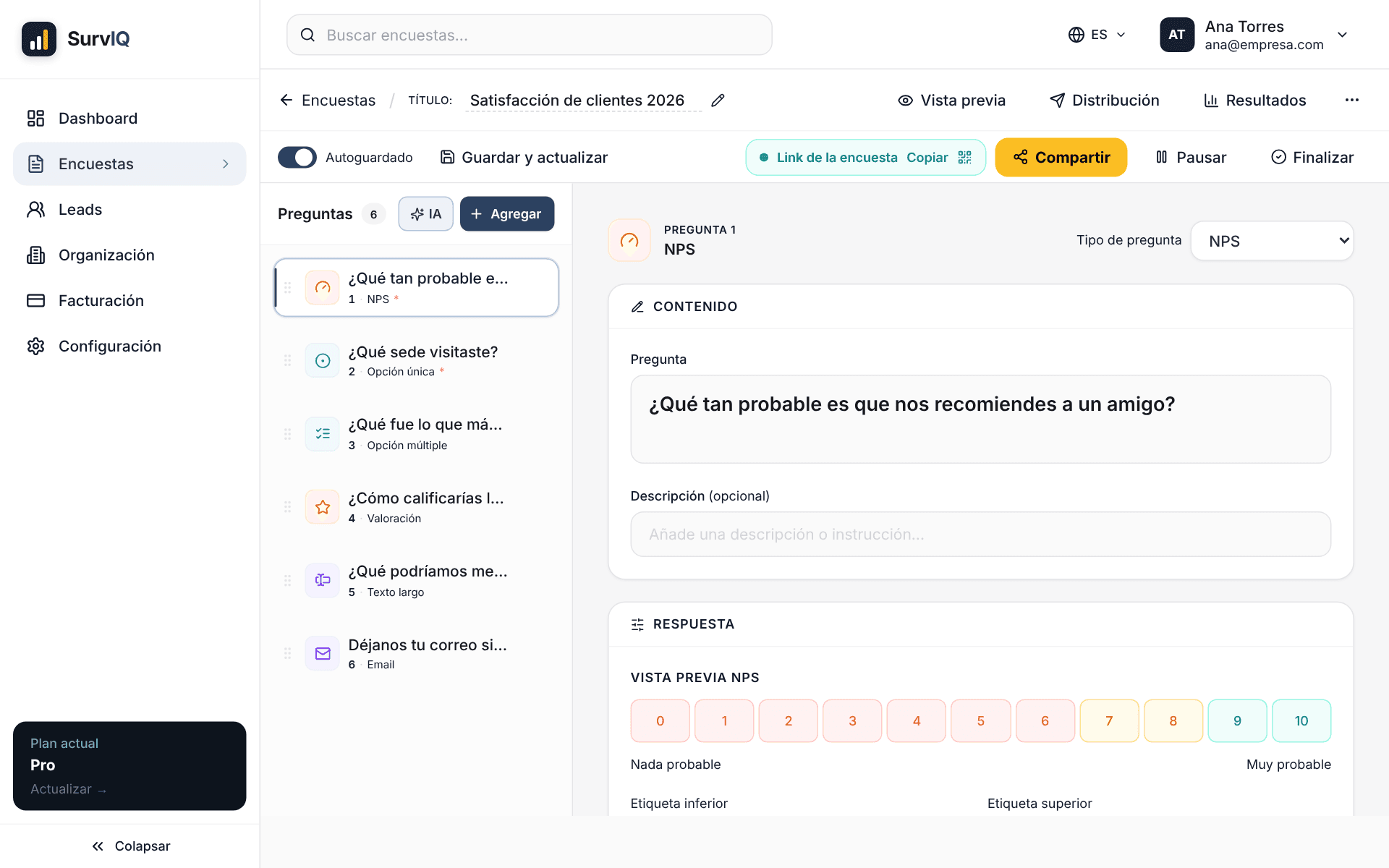 Editor de SurvIQ con una encuesta de satisfacción de seis preguntas